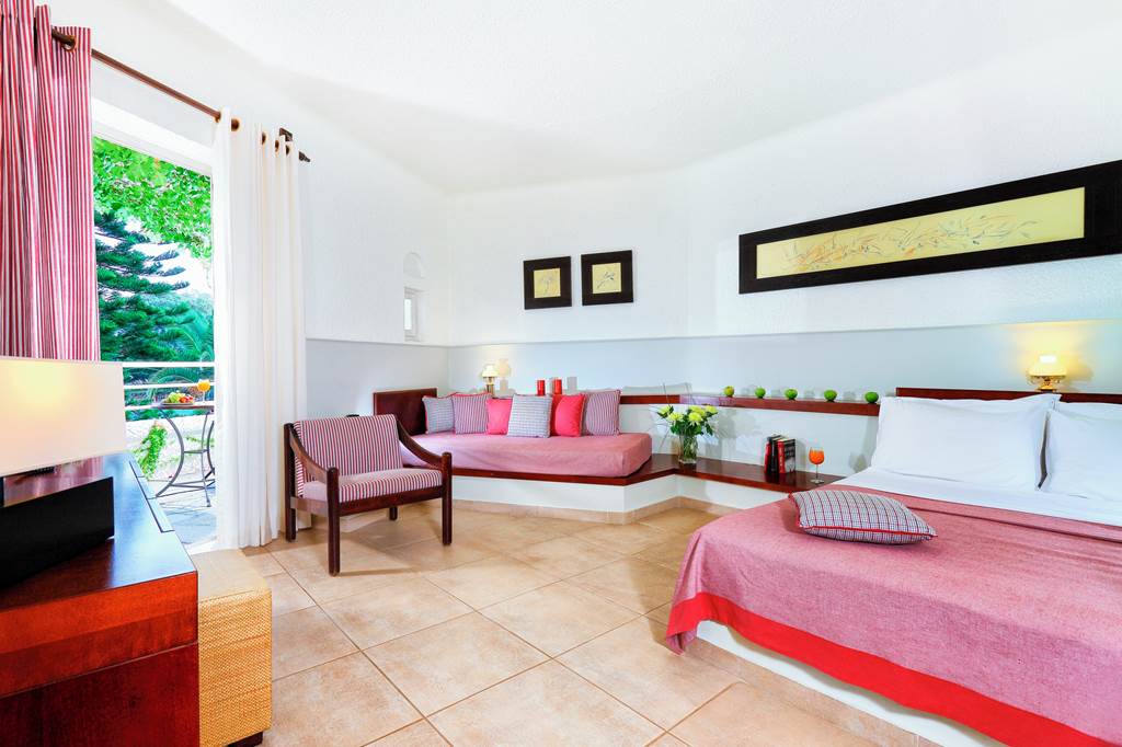 HER_86922_Apollonia_Beach_Resort_&_Spa_1223_02.jpg