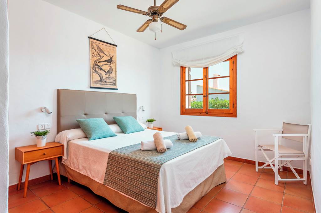 MAH_77315_Villas_Playas_de_Fornells_0824_09.jpg