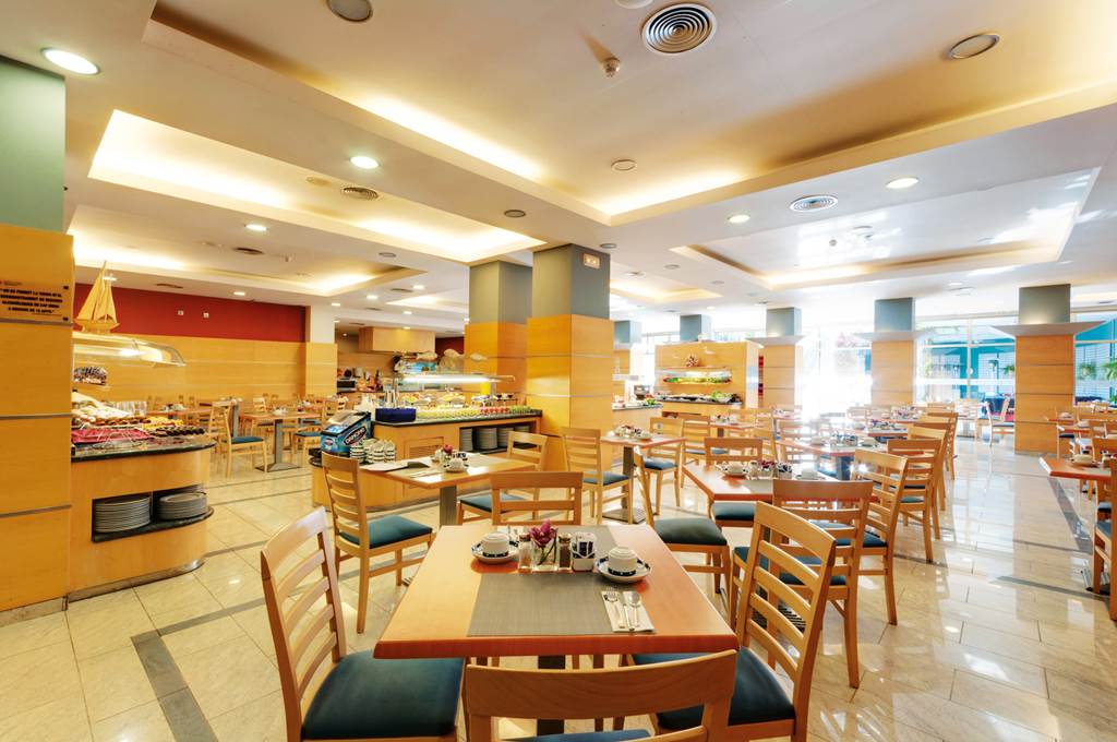 REU_219_TRYP_CAMBRILS_0412_06.jpg