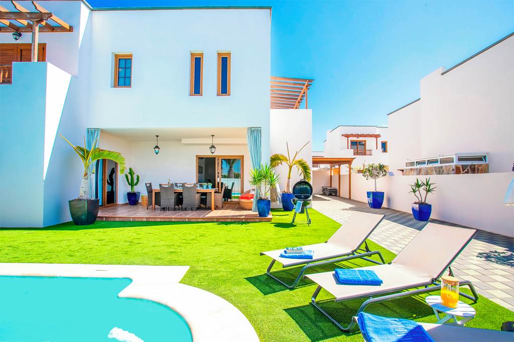ACE_75756_Las_Caletas_Village_-_Three_Bedroom_Villa_0419_10.jpg
