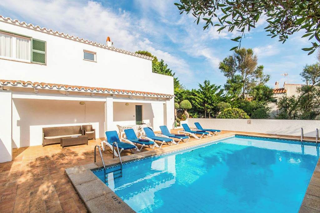 MAH_88832_Villa_Mariola_0125_16.jpg