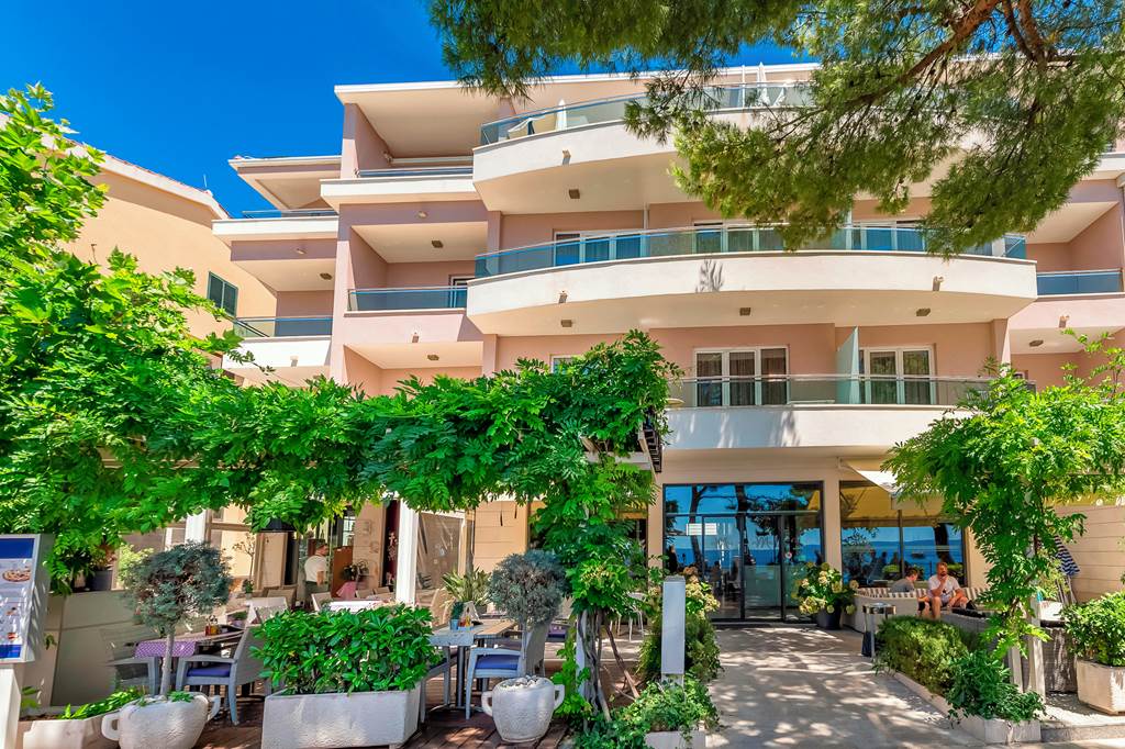 SPU_71697_Hotel_Maritimo_0919_02.jpg