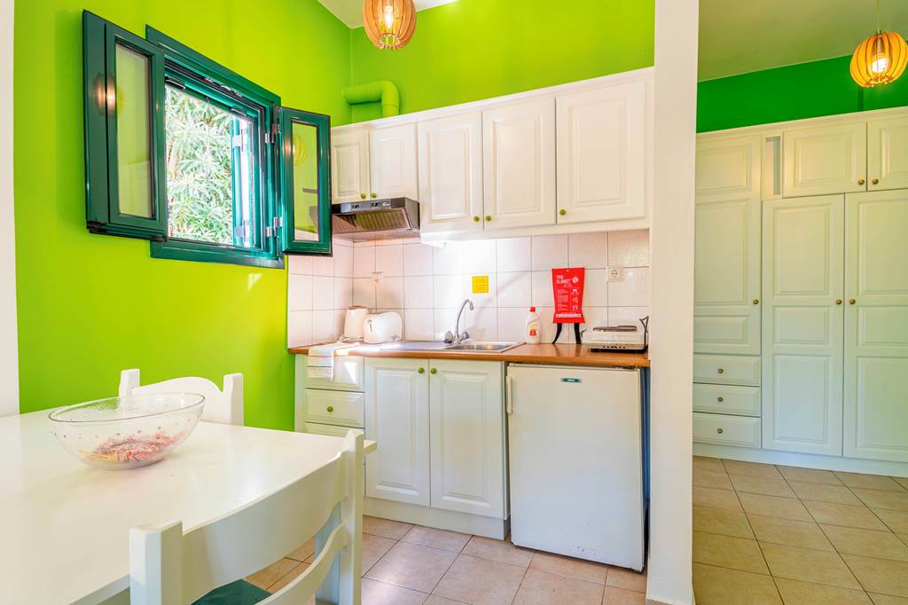 KLX_81343_Artemis_Apartments_1121_05.jpg