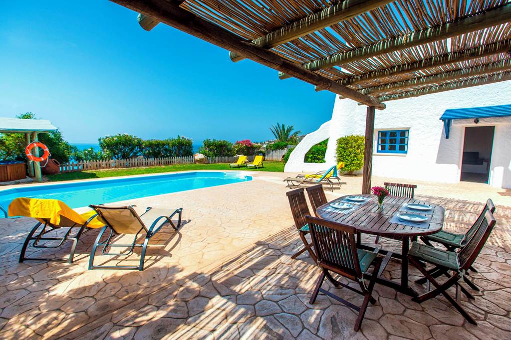 PFO_88885_Z&X_Holiday_Villas_-_Villa_Carmel_0125_07.jpg