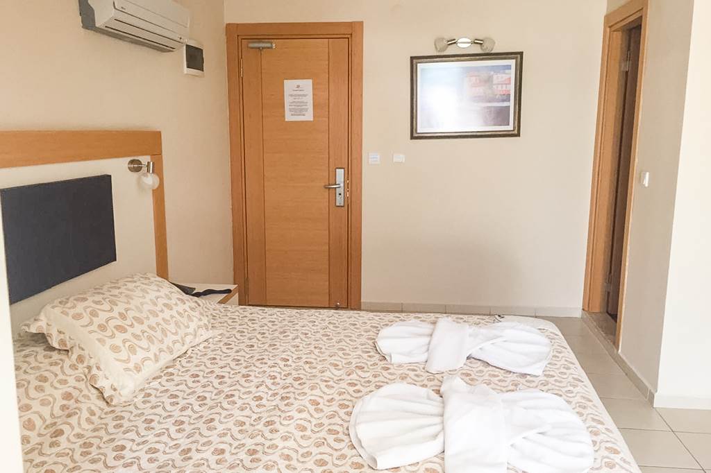 DLM_77322_Lagoon_Hotel_1117_11.jpg
