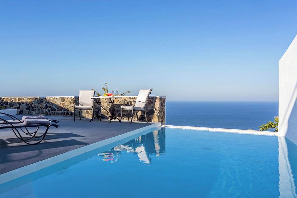 JTR_83988_Amber_Light_Villas_0922_03.jpg