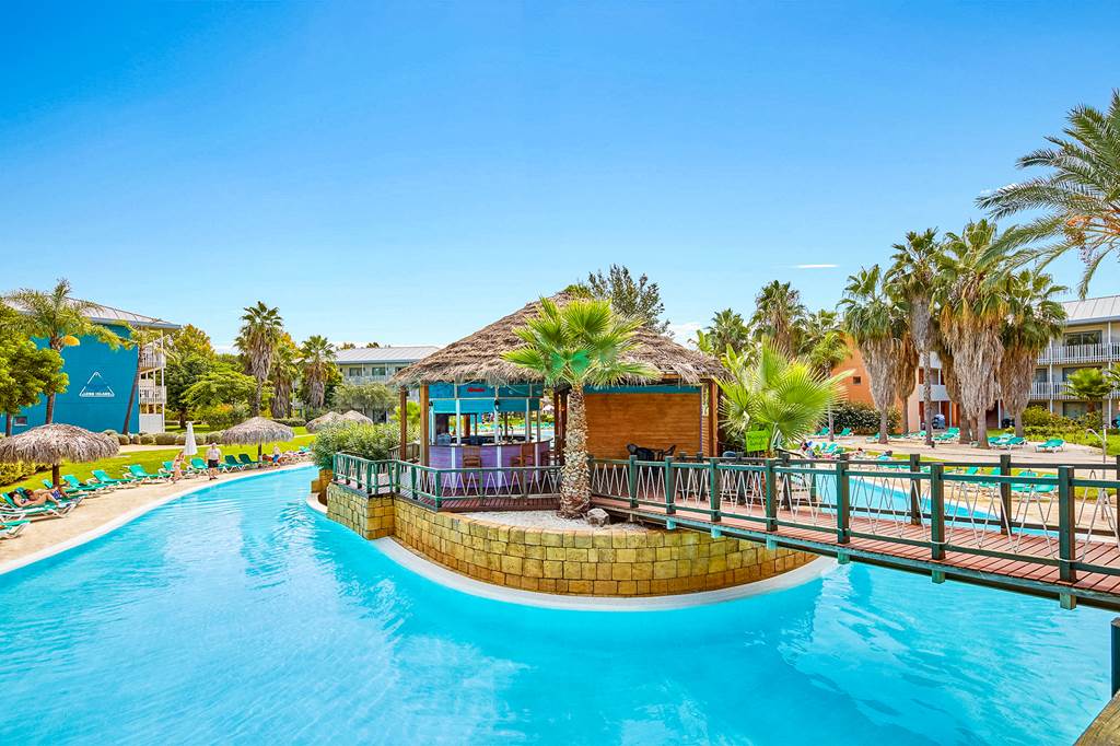 REU_68988_Hotel_Caribe_0418_03.jpg
