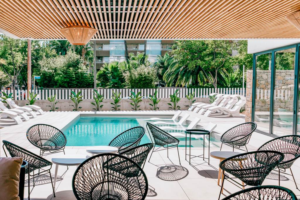 REU_83405_Hotel_Monica_Boutique_1121_01.jpg
