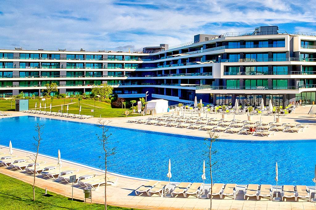 FAO_74940_Alvor_Baia_Rst_Htl_0217_02.jpg