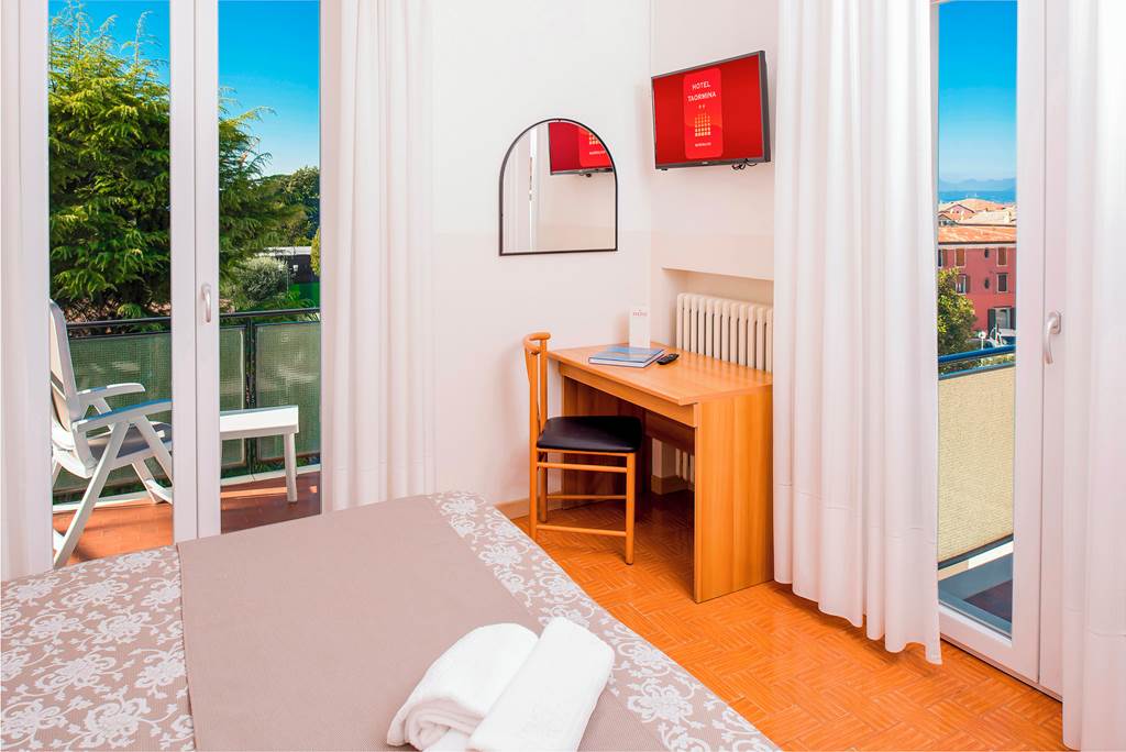 VRN_84403_Hotel_Taormina_1122_04.jpg