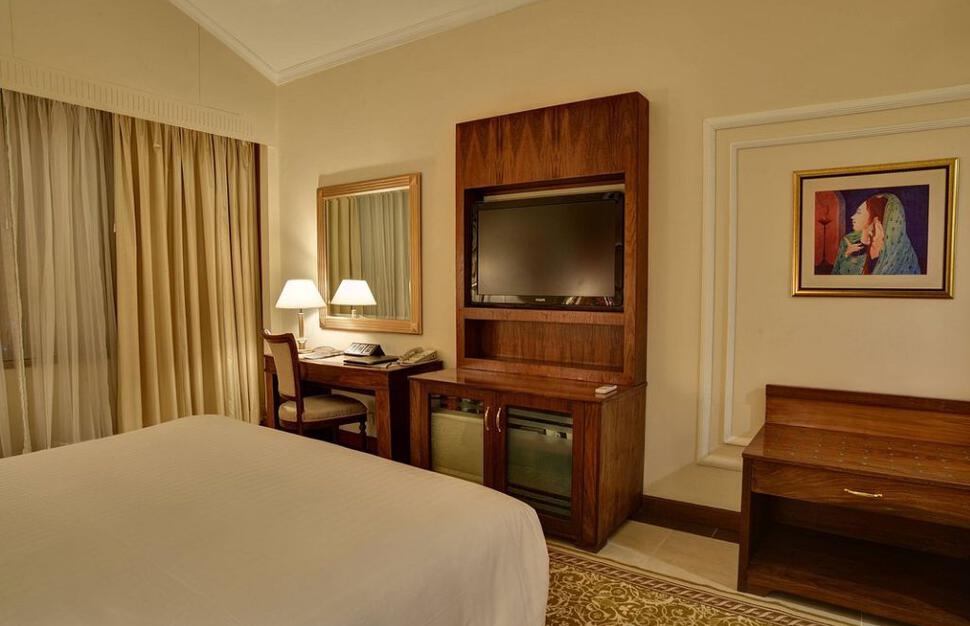 Islamabad-Marriott-Hotel-5.jpg