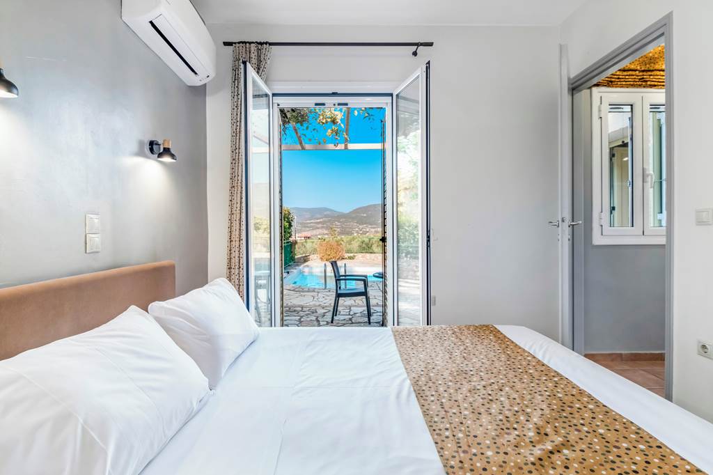 KLX_86890_Villa_Palataki_III_1224_03.jpg