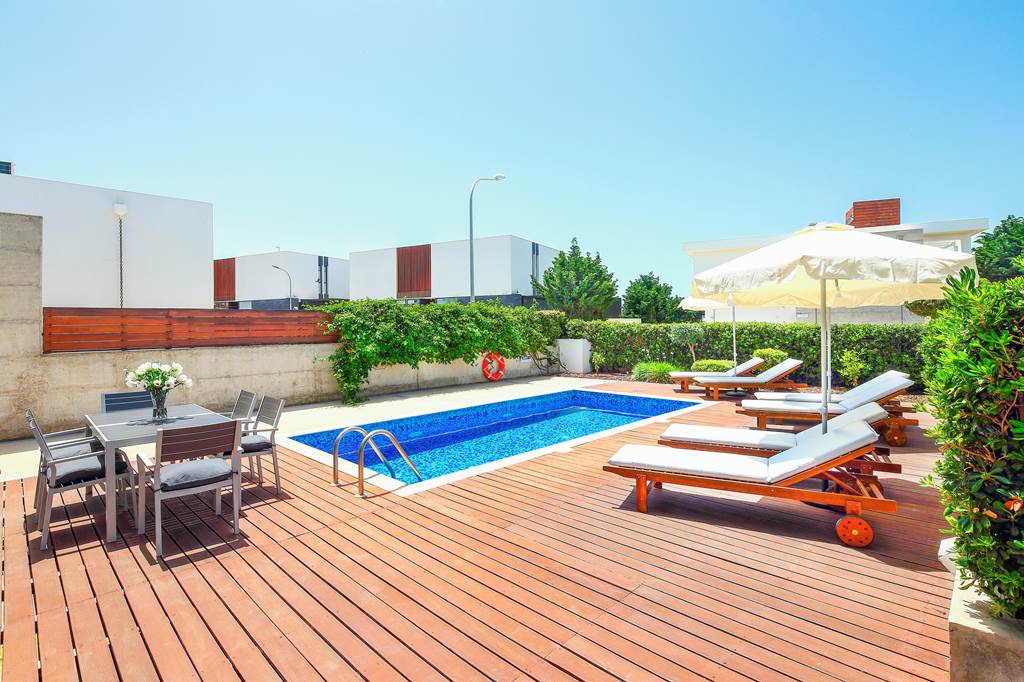PFO_87128_Villa_Periwinkle_Paphos_0424_09.jpg