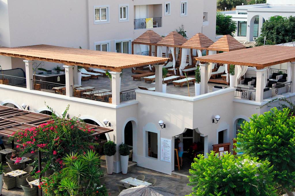 KGS_81864_Peridis_Family_Apartments_0120_28.jpg