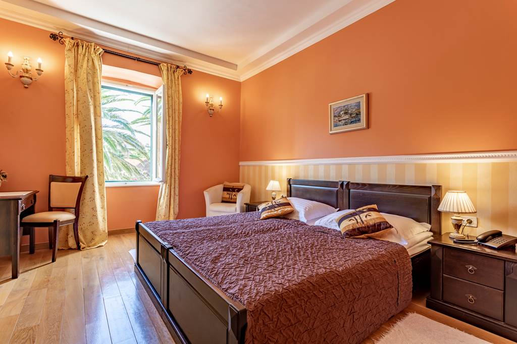 DBV_73734_Villa_Pattiera_0718_03.jpg