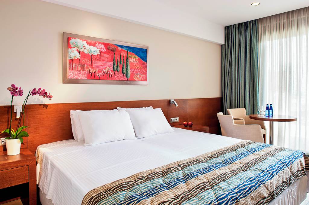 EFL_82425_Apollonian_Asterias_Resort_&_Spa_0523_05.jpg