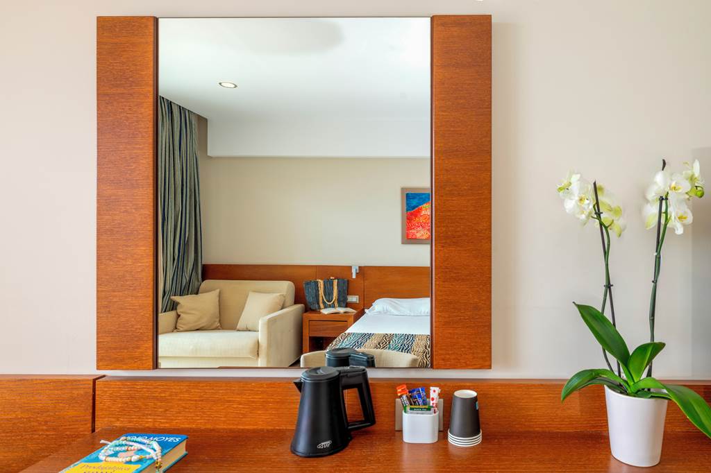 EFL_82425_Apollonian_Asterias_Resort_&_Spa_0824_01.jpg