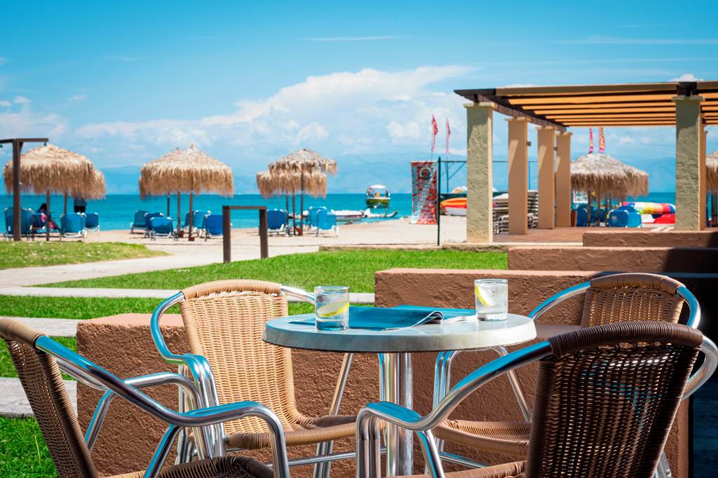 CFU_68853_Messonghi_Beach_Hotel_0724_03.jpg