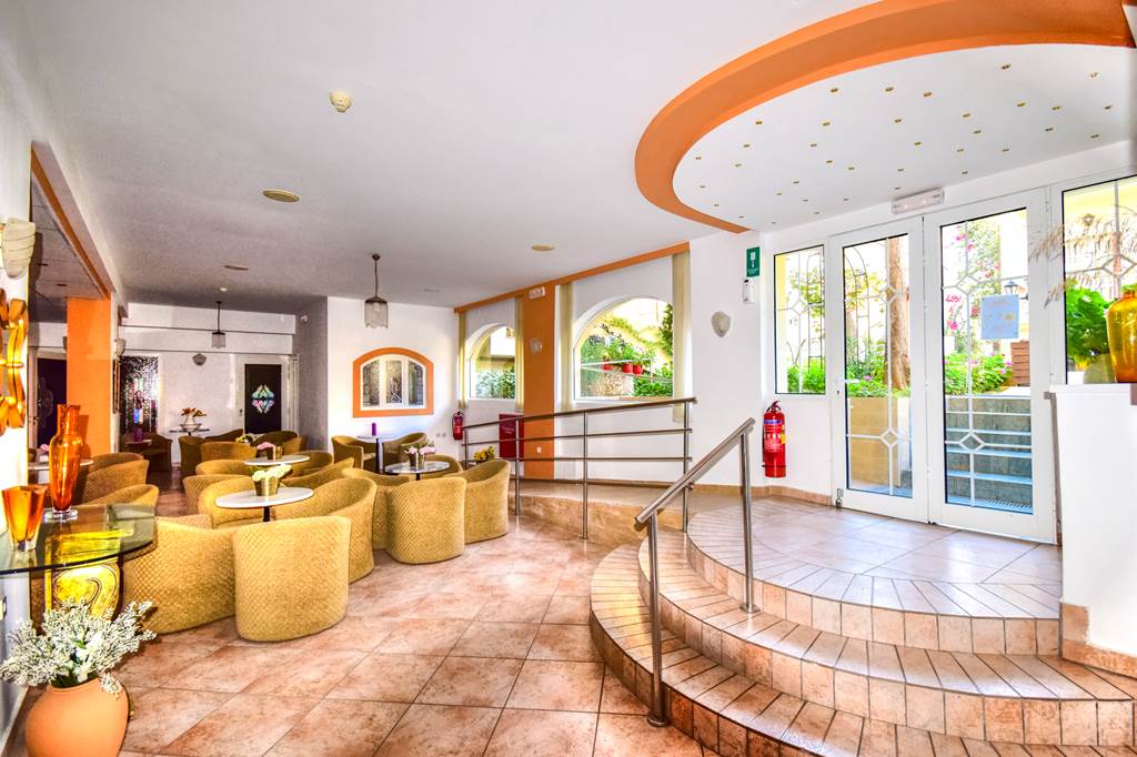 CHQ_78448_Kalyves_Bch_Hotel_0418_28.jpg