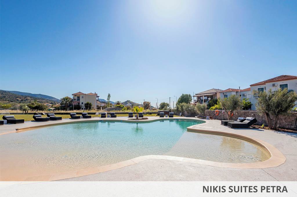 MJT_81326_Nikis_Seafront_Studios_1022_06.jpg
