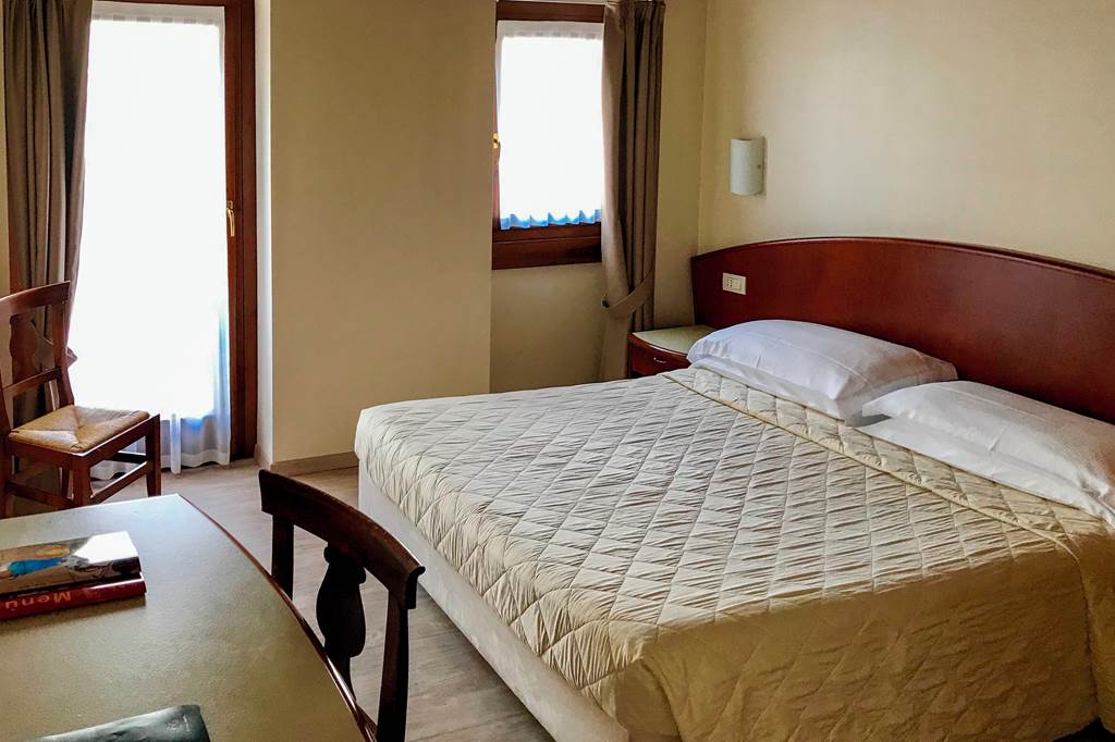 VRN_88071_Hotel_Roma_0624_33.jpg