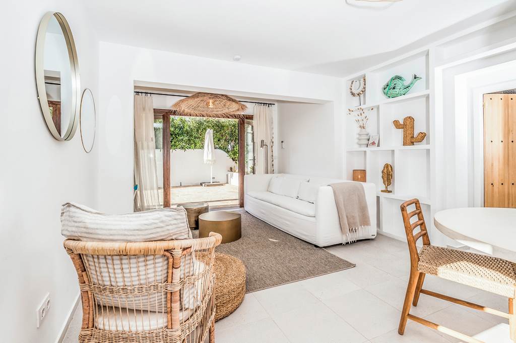 ALC_88529_Villa_Casita_Loulou_1224_04.jpg