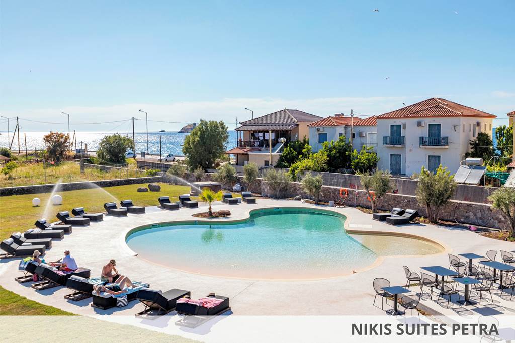 MJT_81326_Nikis_Seafront_Studios_1022_01.jpg