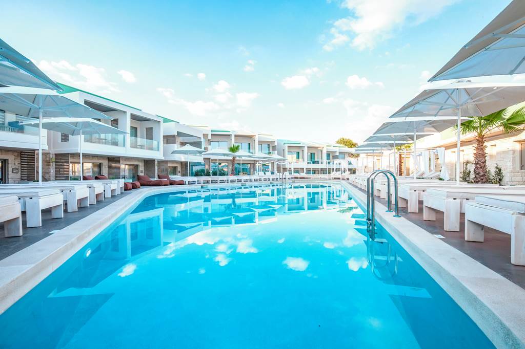 CHQ_81101_Aloe_Boutique_Hotel_&_Suites_0919_06.jpg