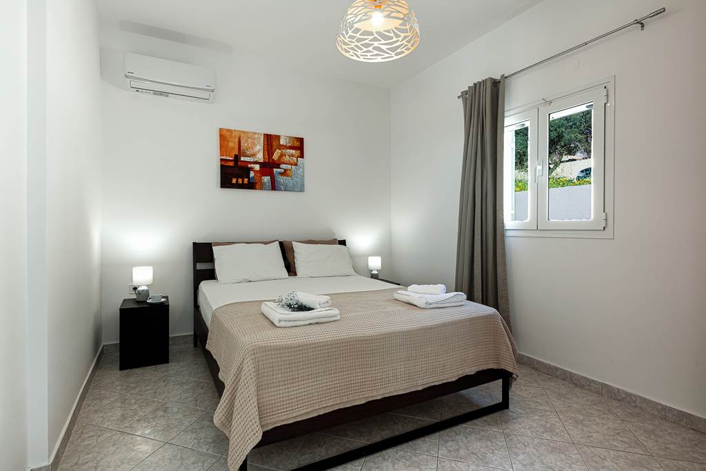 EFL_86515_Villa_George_1123_08.jpg