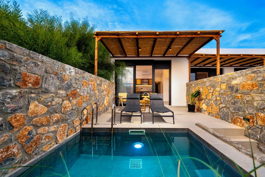 RHO_86728_Villa_Kiotari_Sun_1223_07.jpg