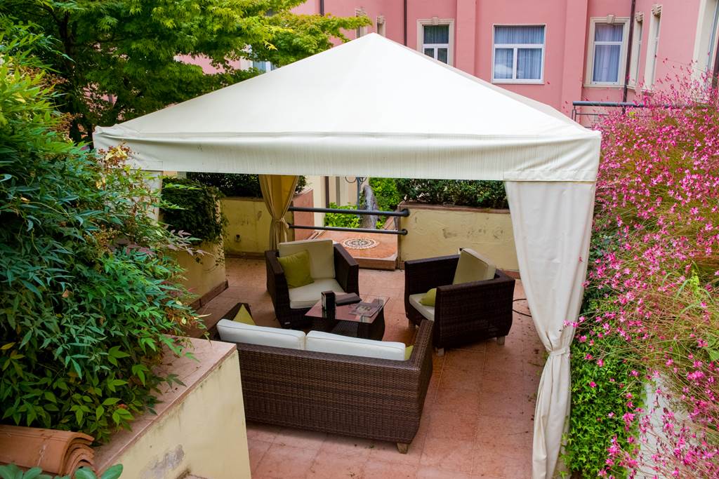 VRN_77656_Grand_Hotel_Des_Arts_1217_09.jpg