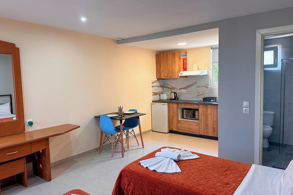 CFU_81165_Melinda_Apartments_0524_04.jpg