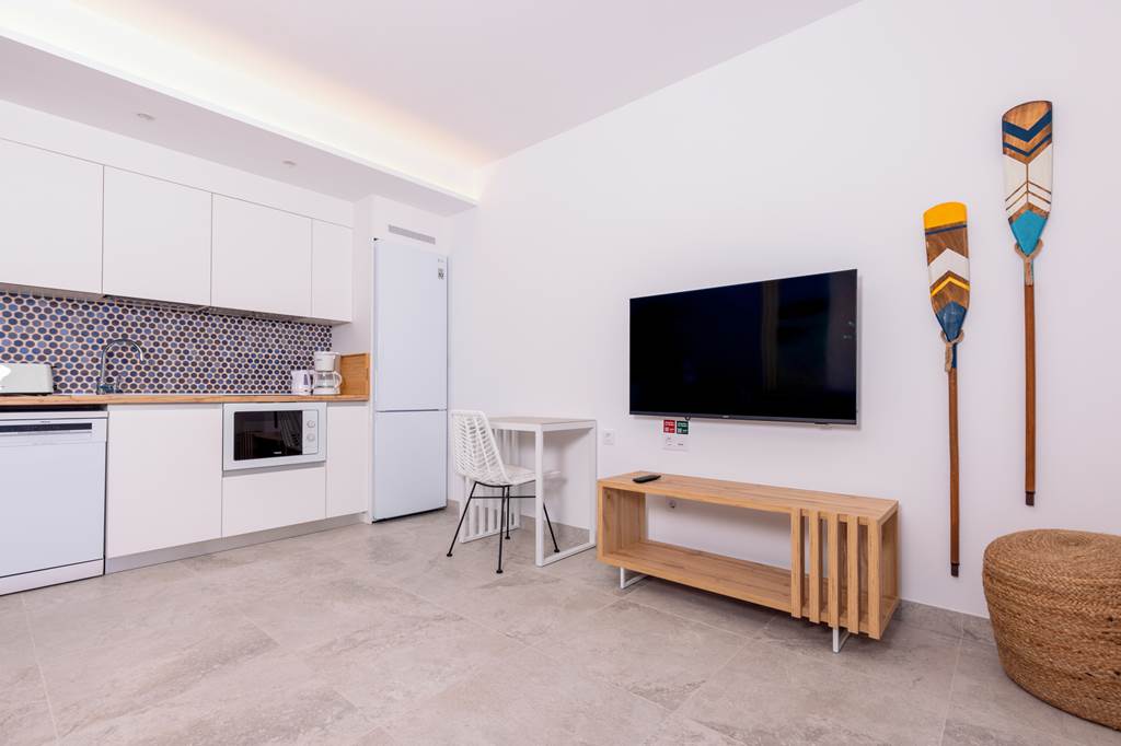 FUE_84200_LACASA_Apartments_FUE_0623_04.jpg