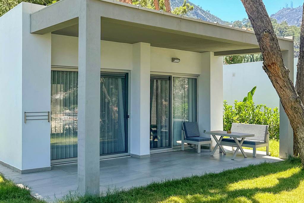 DLM_87884_Z_Villas_-_Junior_Villa_with_Sea_View_0824_04.jpg