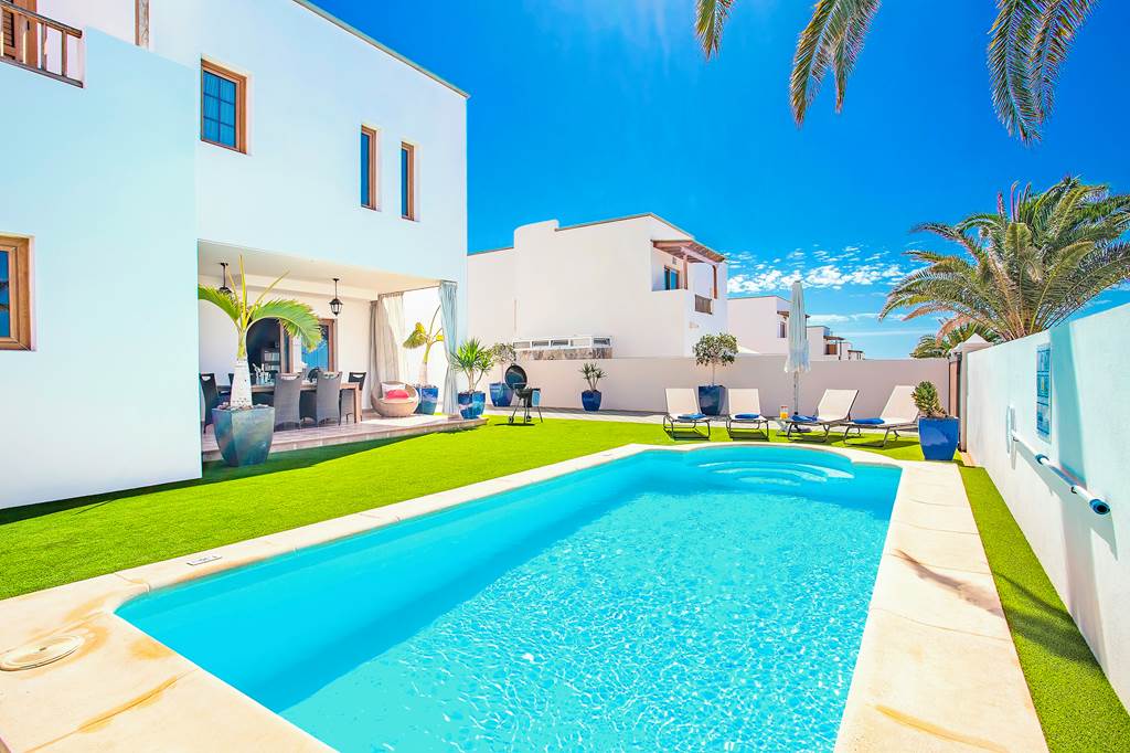 ACE_75756_Las_Caletas_Village_-_Three_Bedroom_Villa_0419_08.jpg
