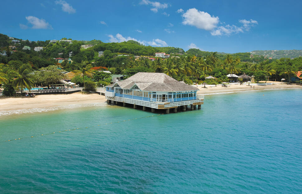 Sandals-Halcyon-Beach-St-Lucia-1.jpg