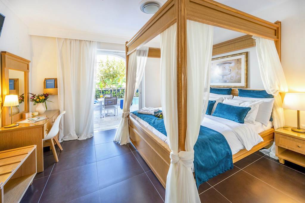KGS_81864_Peridis_Family_Apartments_0124_05.jpg
