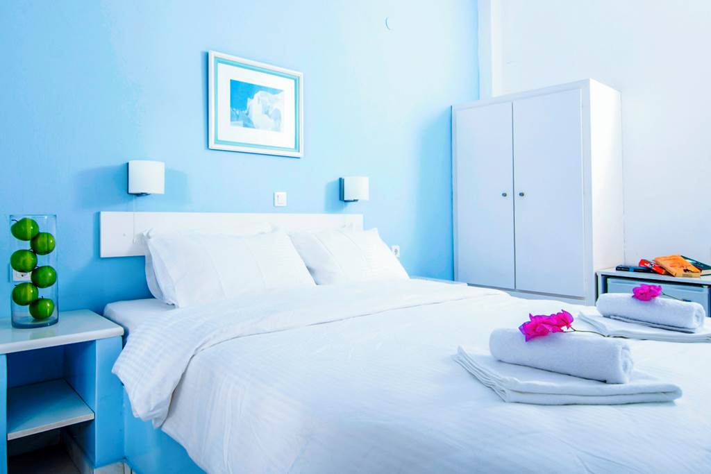JTR_82693_Paradise_Resort_Santorini_0221_05.jpg