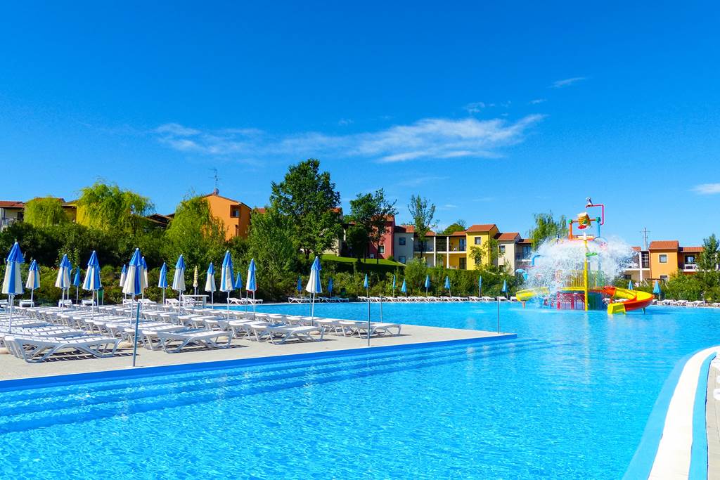 VRN_77552_Belvedere_Village_Apartments_1217_01.jpg