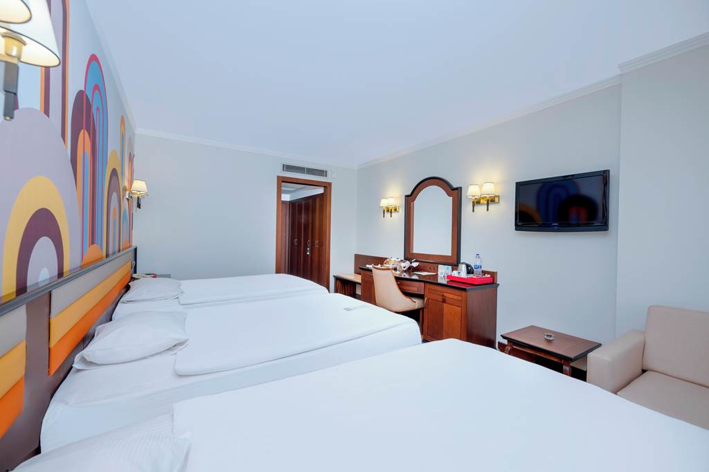 AYT_87299_Megasaray_Westbeach_Antalya_1223_17.jpg