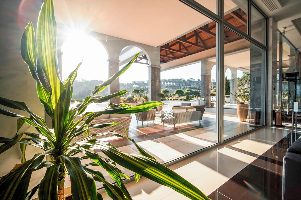 RHO_70905_Atrium_Platinum_Luxury_Resort_&_Spa_1223_26.jpg