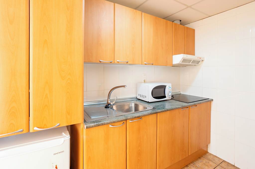 REU_70713_Festival_Village_Apartments_0624_12.jpg