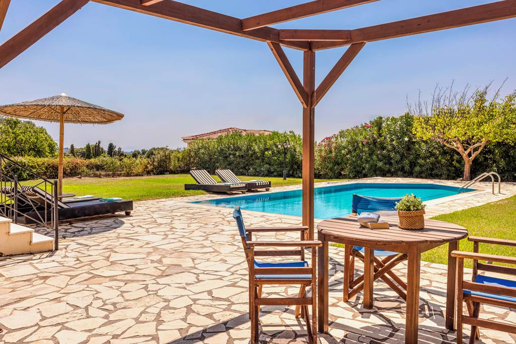 EFL_87187_Villa_Summer_Breeze_Kefalonia_0924_02.jpg