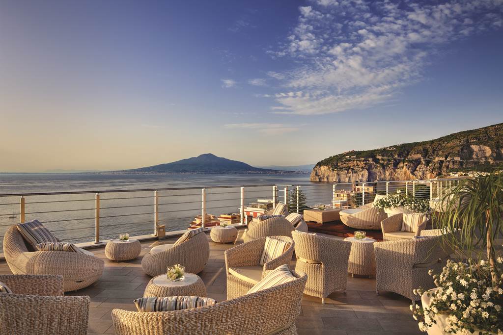 NAP_73272_Mediterraneo_Hotel_0715_22.jpg
