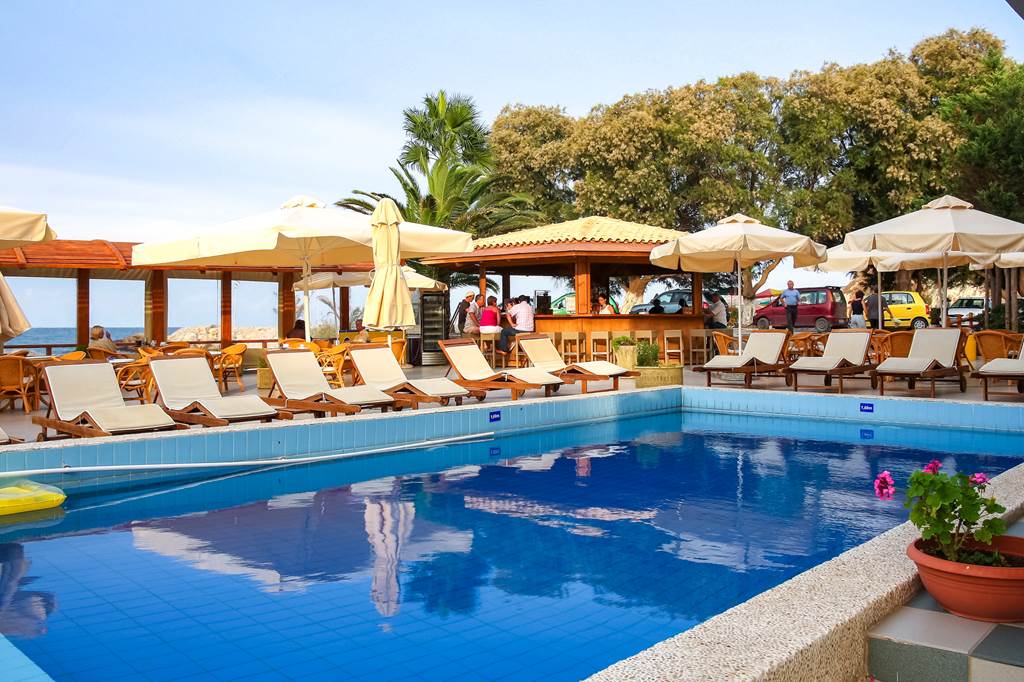 CHQ_78448_Kalyves_Bch_Hotel_0418_07.jpg
