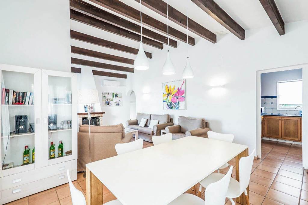 MAH_88832_Villa_Mariola_0125_08.jpg