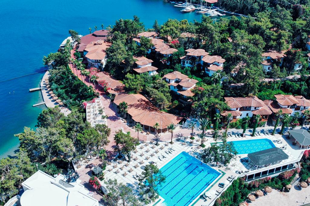 DLM_460_Letoonia_Club_&_Hotel_1222_01.jpg