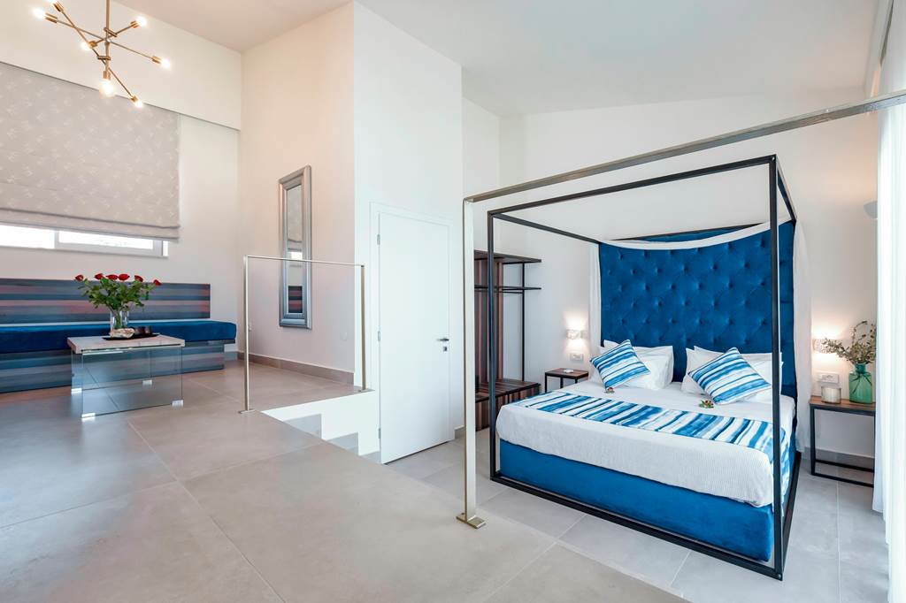 CHQ_81101_Aloe_Boutique_Hotel_&_Suites_0919_21.jpg