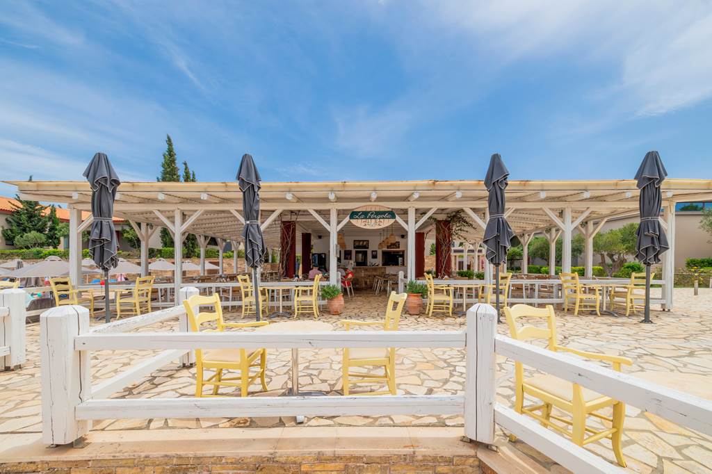 EFL_82425_Apollonian_Asterias_Resort_&_Spa_0824_31.jpg