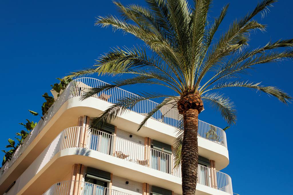 PMI_86480_Belle_Marivent_Mediterranean_Petit_Hotel_1123_07.jpg
